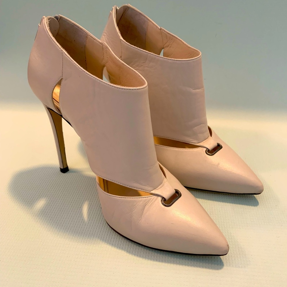 Gianni Marra Ivory Booties